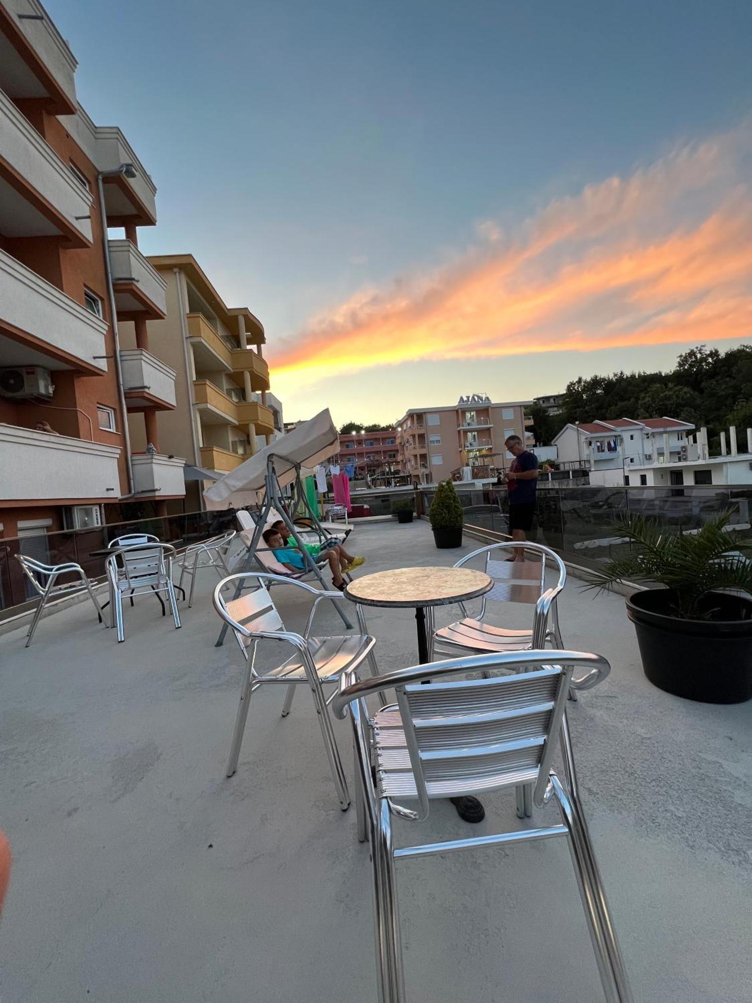 Apartments Zalli 乌尔齐尼 外观 照片