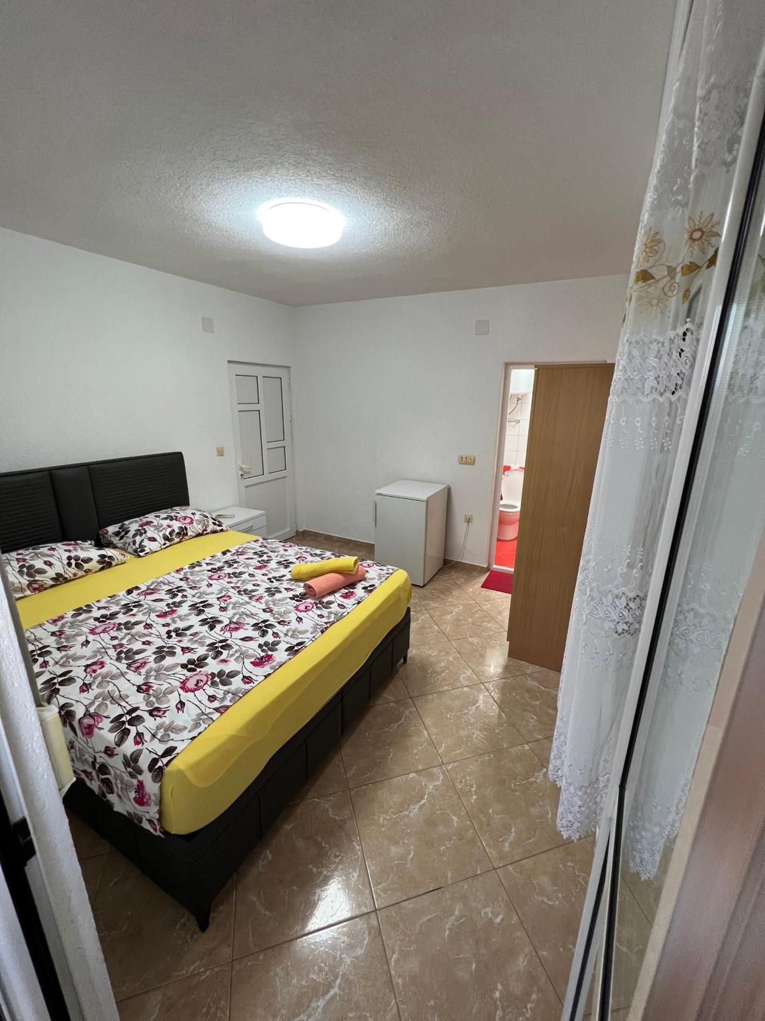 Apartments Zalli 乌尔齐尼 外观 照片